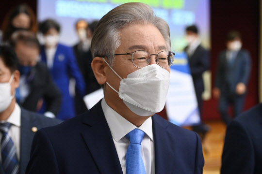 더불어민주당 대선 경선 후보인 이재명 경기도지사 연합뉴스